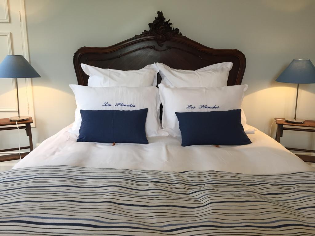 Le Manoir De Benedicte B&B Cahan ภายนอก รูปภาพ