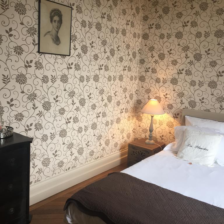 Le Manoir De Benedicte B&B Cahan ภายนอก รูปภาพ