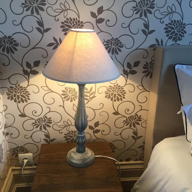 Le Manoir De Benedicte B&B Cahan ภายนอก รูปภาพ