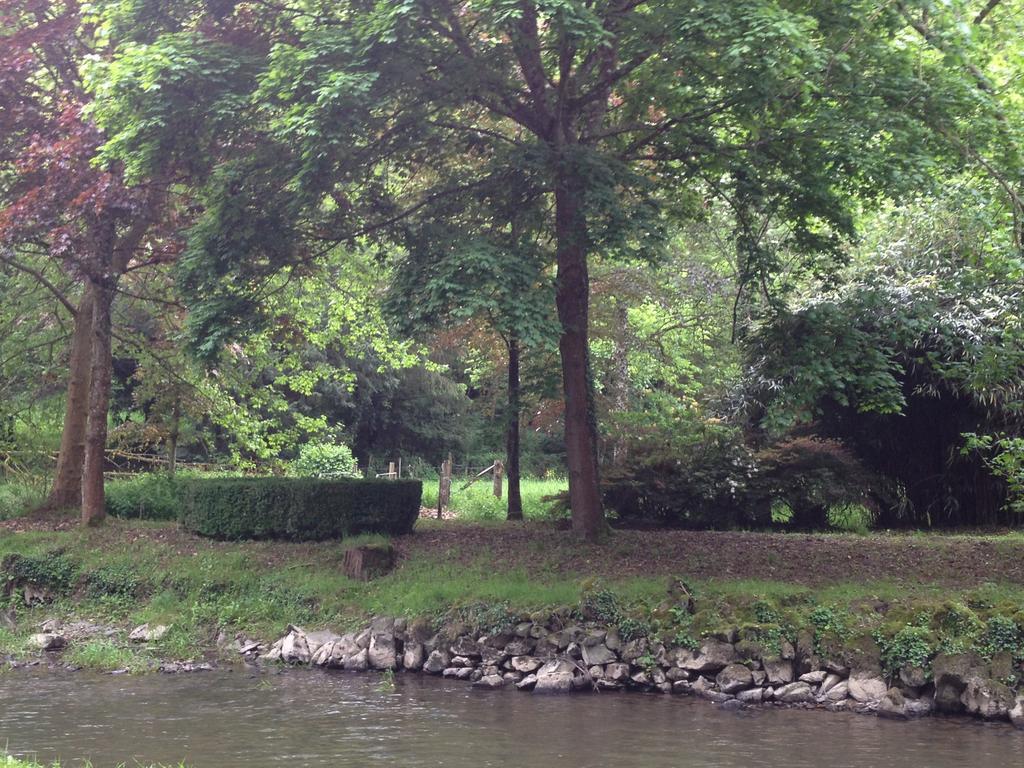 Le Manoir De Benedicte B&B Cahan ภายนอก รูปภาพ