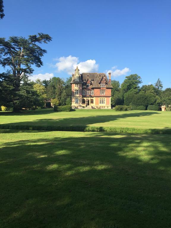 Le Manoir De Benedicte B&B Cahan ภายนอก รูปภาพ