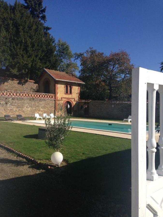 Le Manoir De Benedicte B&B Cahan ภายนอก รูปภาพ